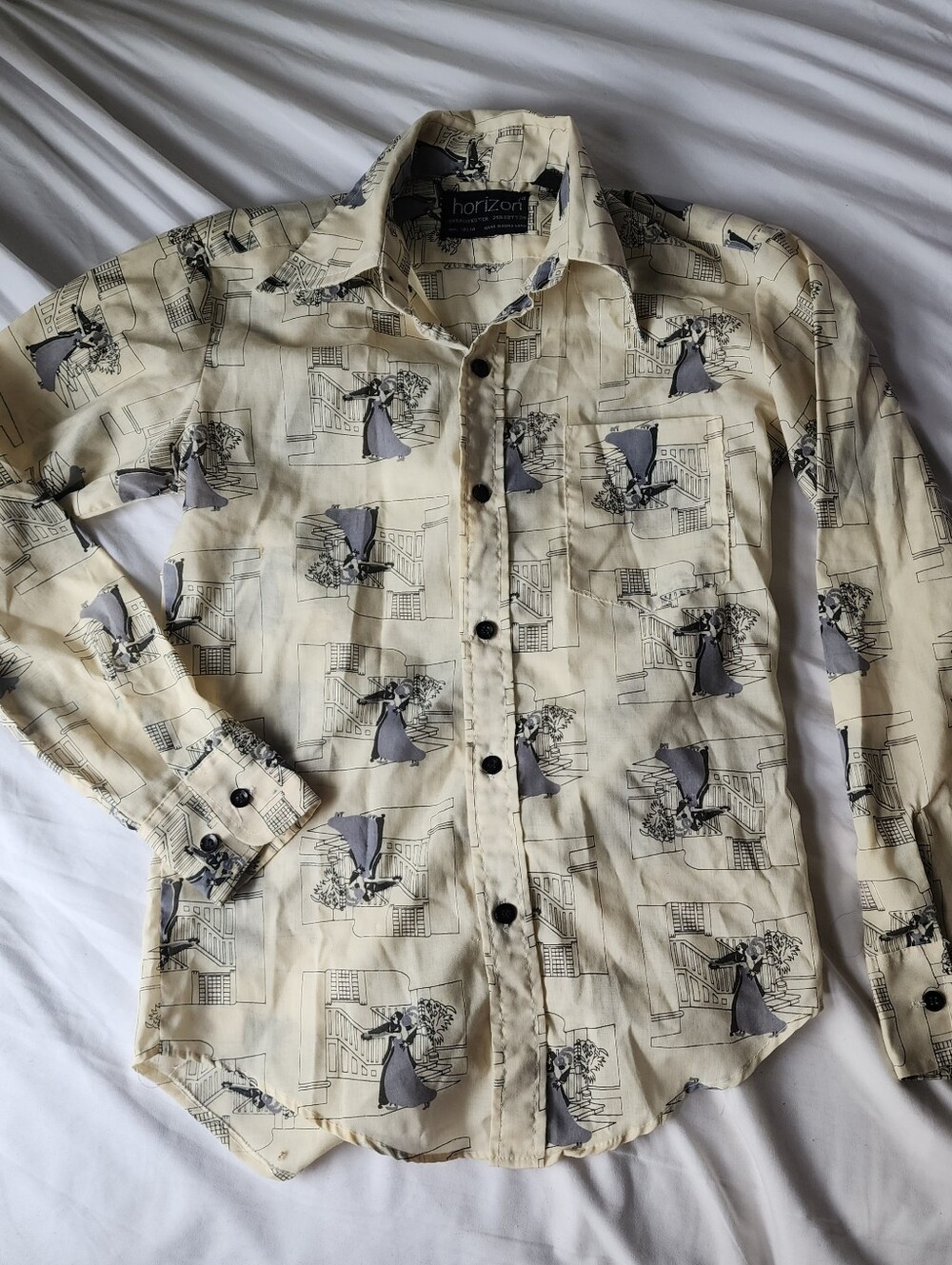 Vintage White & Black Button Down Long Sleeve Shirt Graphic Print Collared Sz XS
